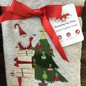 Beautiful Christmas Hand Towels. Santa Tree 0653